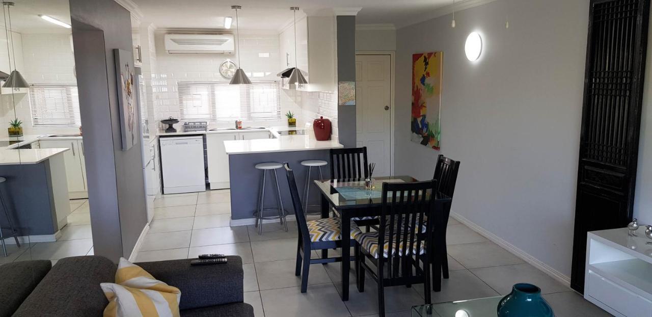 64 The Shades Apartment Durban
