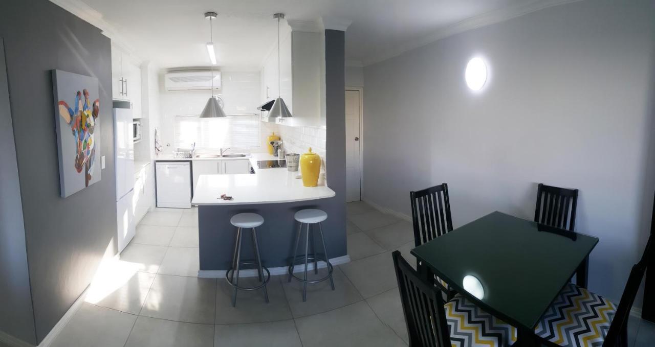 64 The Shades Apartment Durban
